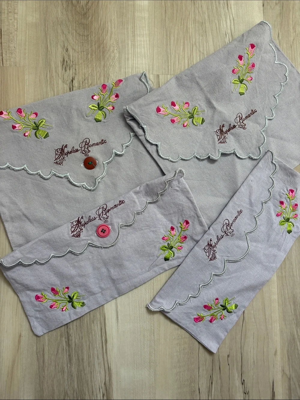 VTG Hopeless Romantic Embroidered Travel Pouch & Lingerie Bag Set 4pc